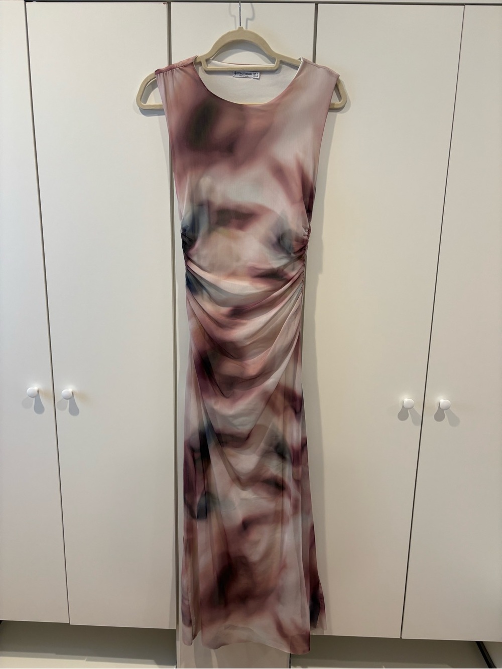 stradivarius Marble-Print Sleeveless Maxi Dress in Pink and Taupe